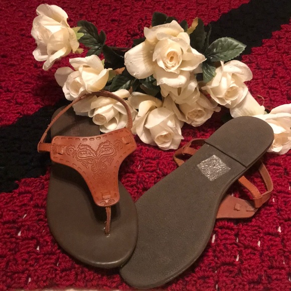 Sandals - Picture 2 of 2